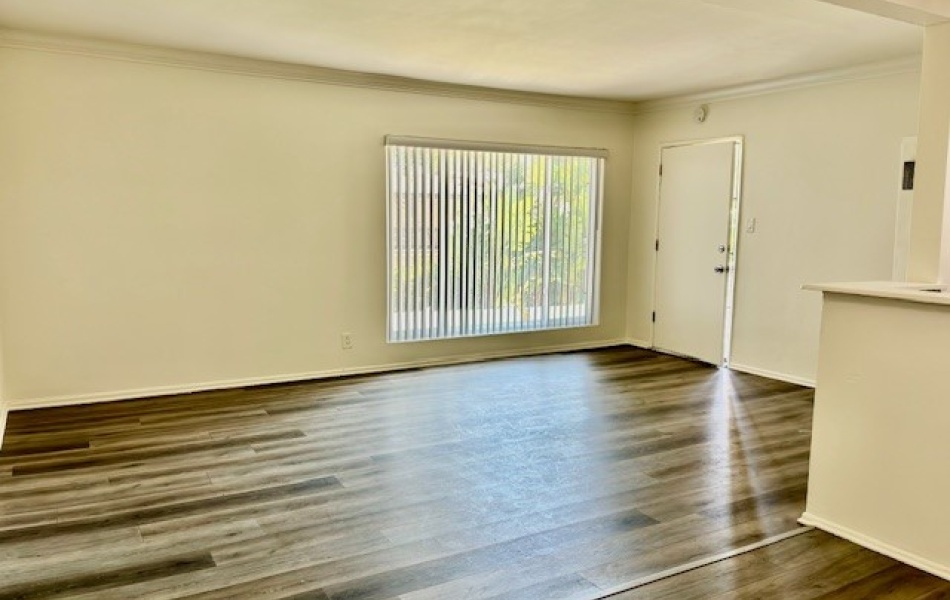1835 W. Crestwood Lane, Anaheim, CA 92804, 1 Bedroom Bedrooms, ,1 BathroomBathrooms,Apartment,For Rent,W. Crestwood Lane,1,1093