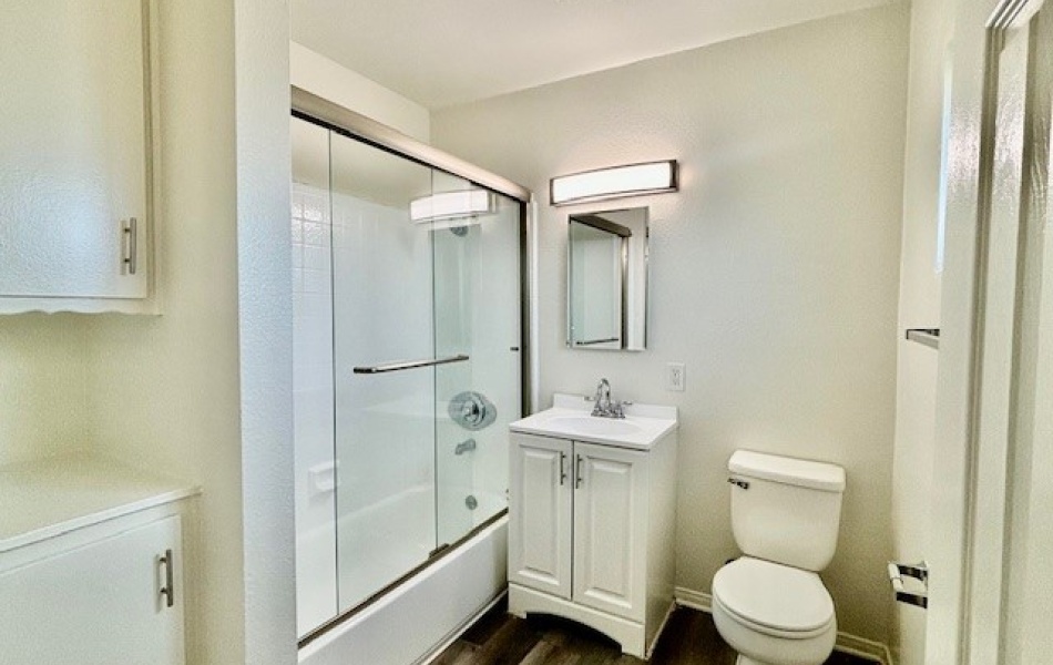 1835 W. Crestwood Lane, Anaheim, CA 92804, 1 Bedroom Bedrooms, ,1 BathroomBathrooms,Apartment,For Rent,W. Crestwood Lane,1,1093