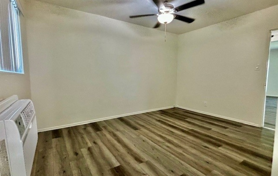 1835 W. Crestwood Lane, Anaheim, CA 92804, 1 Bedroom Bedrooms, ,1 BathroomBathrooms,Apartment,For Rent,W. Crestwood Lane,1,1093