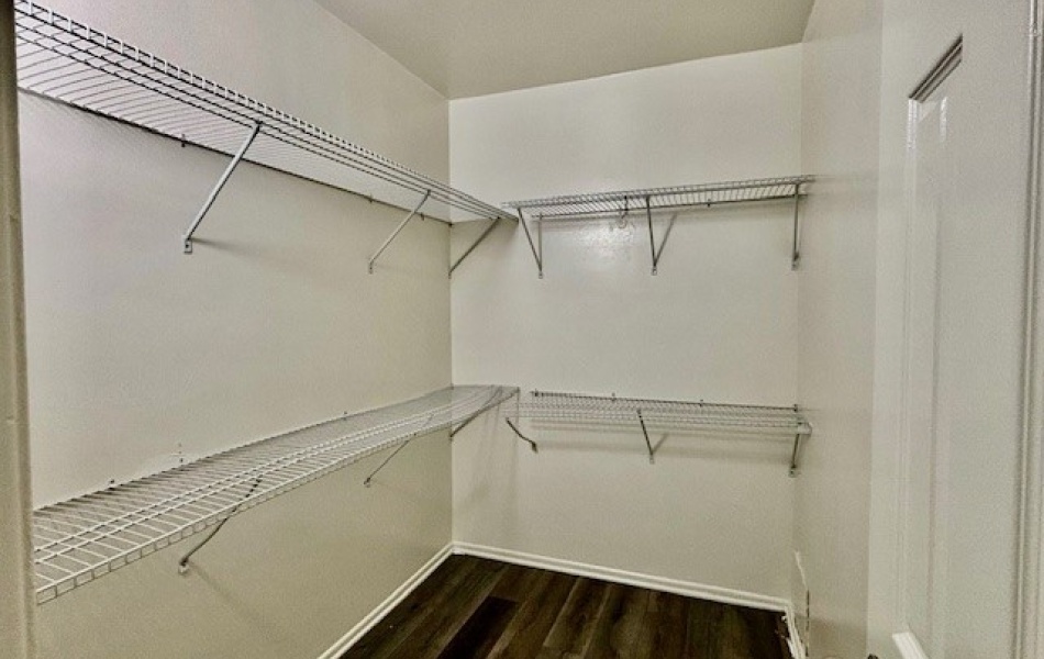 1835 W. Crestwood Lane, Anaheim, CA 92804, 1 Bedroom Bedrooms, ,1 BathroomBathrooms,Apartment,For Rent,W. Crestwood Lane,1,1093