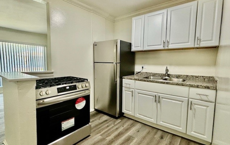 1835 W. Crestwood Lane, Anaheim, CA 92804, 1 Bedroom Bedrooms, ,1 BathroomBathrooms,Apartment,For Rent,W. Crestwood Lane,1,1093
