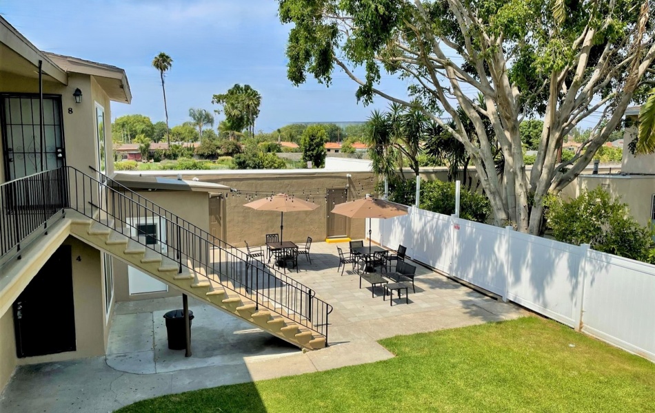 1835 W. Crestwood Lane, Anaheim, CA 92804, 1 Bedroom Bedrooms, ,1 BathroomBathrooms,Apartment,For Rent,W. Crestwood Lane,1,1093