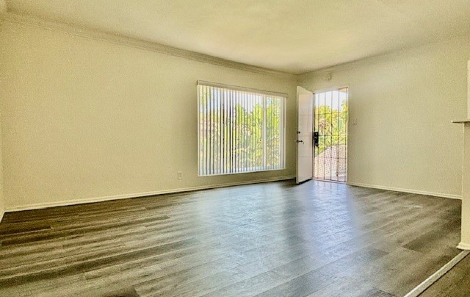 1835 W. Crestwood Lane, Anaheim, CA 92804, 1 Bedroom Bedrooms, ,1 BathroomBathrooms,Apartment,For Rent,W. Crestwood Lane,1,1093