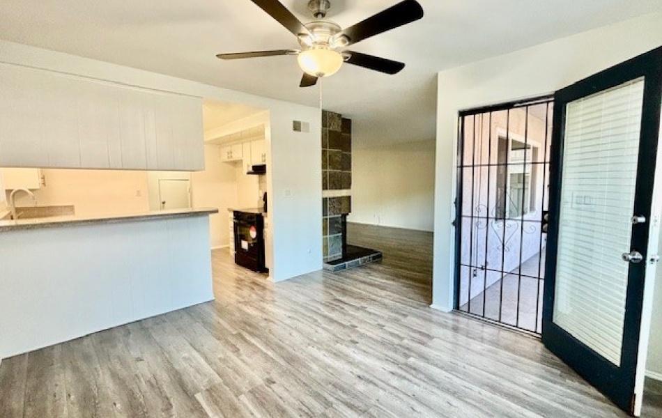 16531 Alliance, CA 92780, 2 Bedrooms Bedrooms, ,2 BathroomsBathrooms,Apartment,For Rent,Alliance,1096