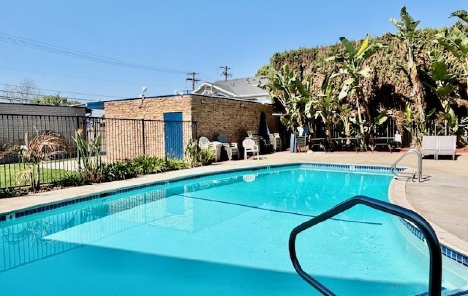 16531 Alliance, CA 92780, 2 Bedrooms Bedrooms, ,2 BathroomsBathrooms,Apartment,For Rent,Alliance,1096