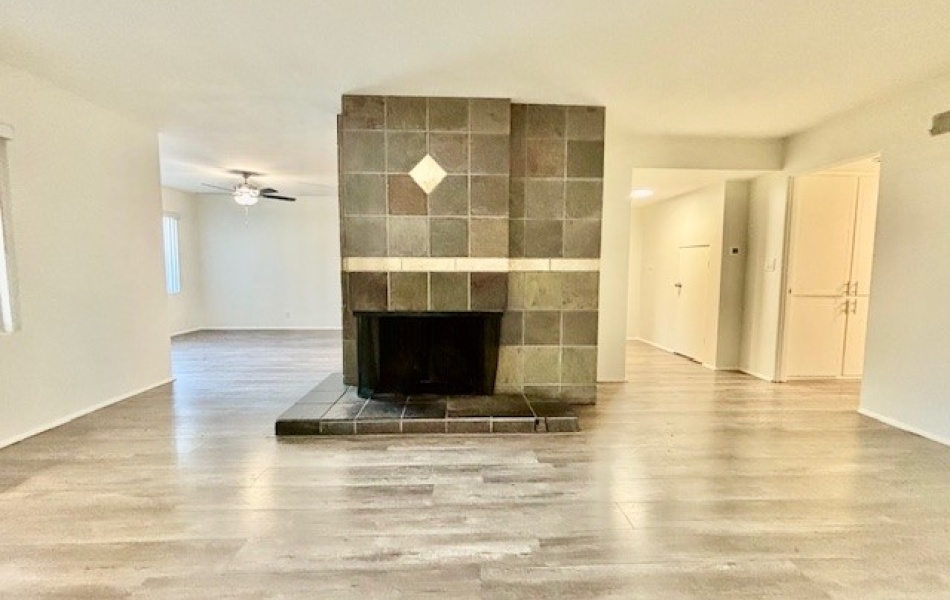 16531 Alliance, CA 92780, 2 Bedrooms Bedrooms, ,2 BathroomsBathrooms,Apartment,For Rent,Alliance,1096