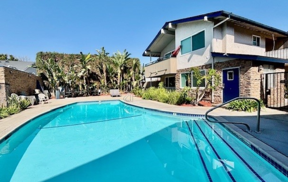 16531 Alliance, CA 92780, 2 Bedrooms Bedrooms, ,2 BathroomsBathrooms,Apartment,For Rent,Alliance,1096