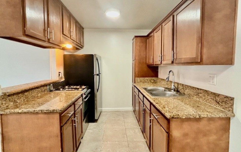 17381 Jacquelyn Lane, Huntington Beach, CA 92647, 2 Bedrooms Bedrooms, ,1 BathroomBathrooms,Apartment,For Rent,Jacquelyn Lane Courtyard,Jacquelyn Lane,1100