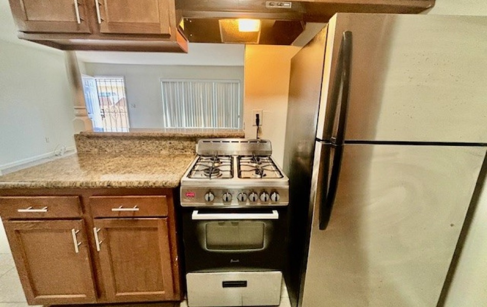 17381 Jacquelyn Lane, Huntington Beach, CA 92647, 2 Bedrooms Bedrooms, ,1 BathroomBathrooms,Apartment,For Rent,Jacquelyn Lane Courtyard,Jacquelyn Lane,1100