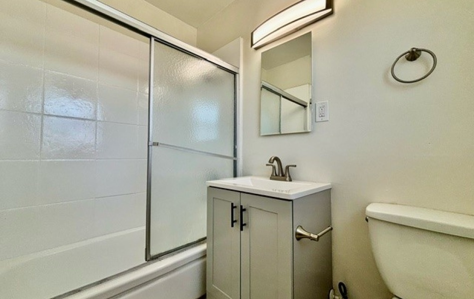 863 CENTER STREET, Costa Mesa, CA 92627, 1 Bedroom Bedrooms, ,1 BathroomBathrooms,Apartment,For Rent,CENTER STREET COURTYARD,CENTER STREET,1101