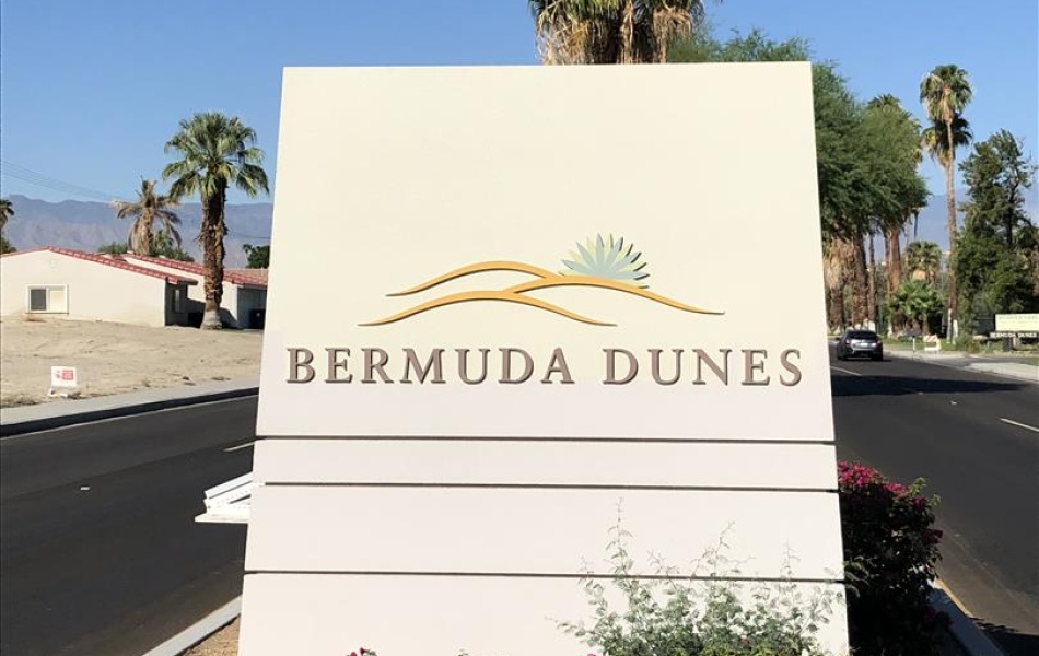 79400 Bermuda Dunes, Bermuda Dunes, CA 92203, 2 Bedrooms Bedrooms, ,2 BathroomsBathrooms,Apartment,For Rent,Bermuda Dunes Riviera Complex,Bermuda Dunes,1102