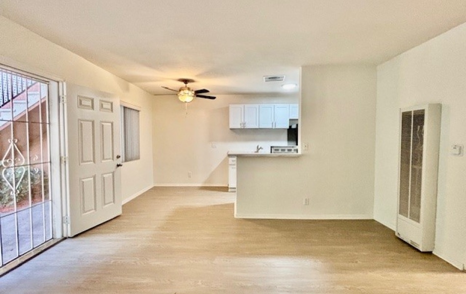 1810 Sallie, Anaheim, CA 92804, 1 Bedroom Bedrooms, ,1 BathroomBathrooms,Apartment,For Rent,Sallie,1007