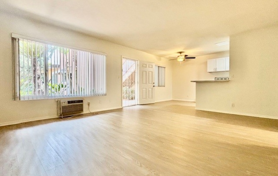 1810 Sallie, Anaheim, CA 92804, 1 Bedroom Bedrooms, ,1 BathroomBathrooms,Apartment,For Rent,Sallie,1007