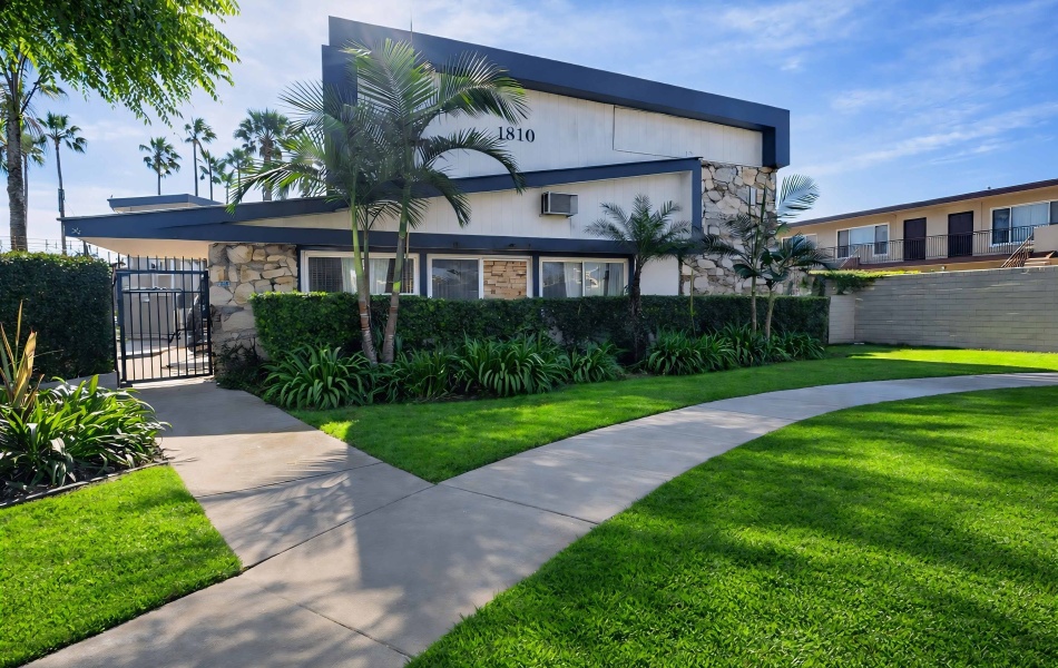 1810 Sallie, Anaheim, CA 92804, 1 Bedroom Bedrooms, ,1 BathroomBathrooms,Apartment,For Rent,Sallie,1007