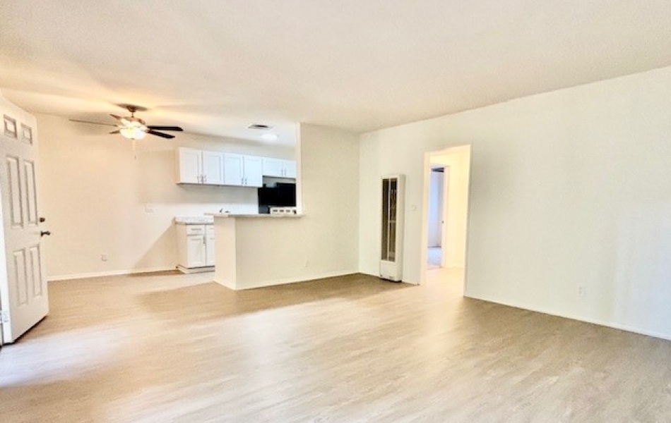 1810 Sallie, Anaheim, CA 92804, 1 Bedroom Bedrooms, ,1 BathroomBathrooms,Apartment,For Rent,Sallie,1007