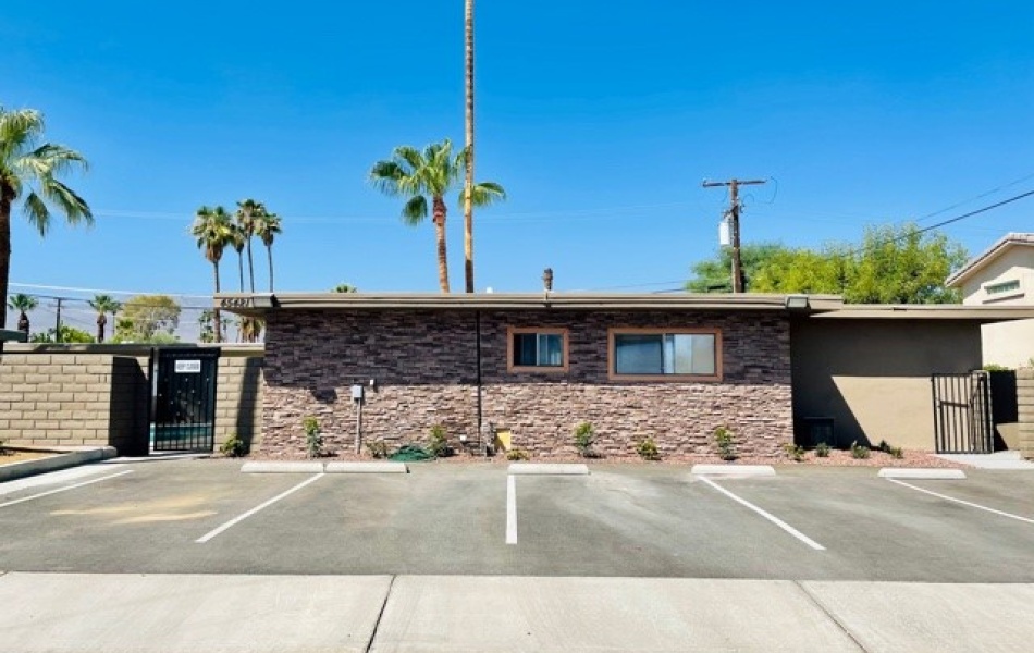 45521 Sunset Lane, Palm Desert, CA 92260, 3 Bedrooms Bedrooms, ,1 BathroomBathrooms,Apartment,For Rent,Sunset Cottages,Sunset Lane,1106