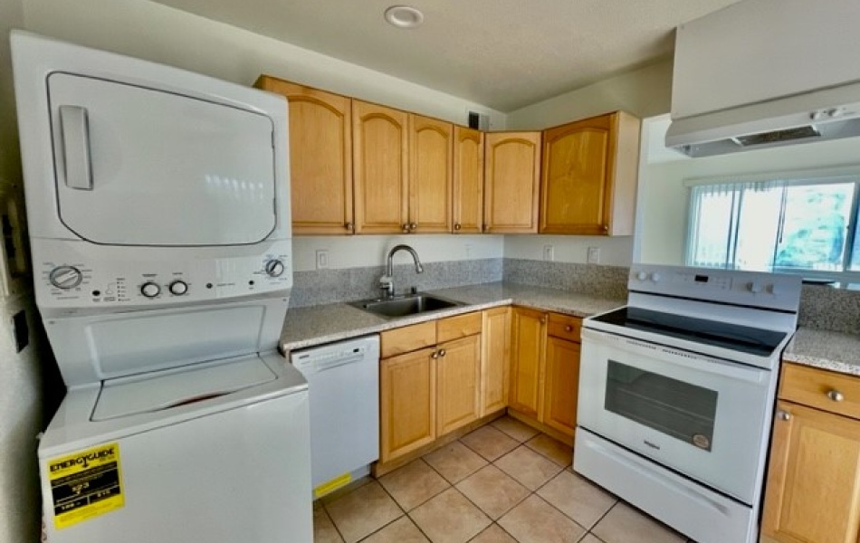 45521 Sunset Lane, Palm Desert, CA 92260, 1 Bedroom Bedrooms, ,1 BathroomBathrooms,Apartment,For Rent,Sunset Lane,1125