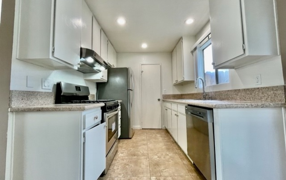 74614 Driftwood Drive, Palm Desert, AR 92260, 3 Bedrooms Bedrooms, ,2.5 BathroomsBathrooms,Townhouse,For Rent,Driftwood Drive,1127