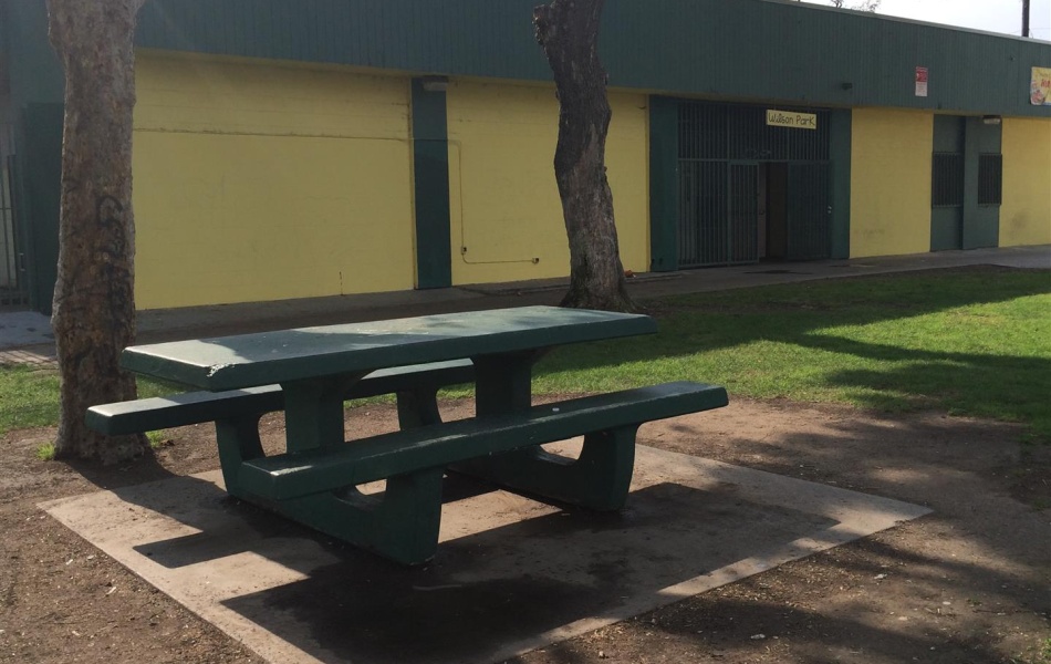 815 North Rose, Compton, CA 90221, 1 Bedroom Bedrooms, 0 ,1 BathroomBathrooms,Apartment,For Rent,North Rose,0,1010