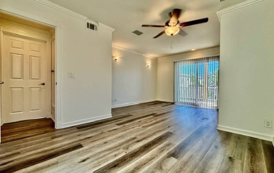 5007 River Avenue, Newport Beach, CA 92663, 3 Bedrooms Bedrooms, ,2 BathroomsBathrooms,Condominium,For Rent,River Avenue,1135