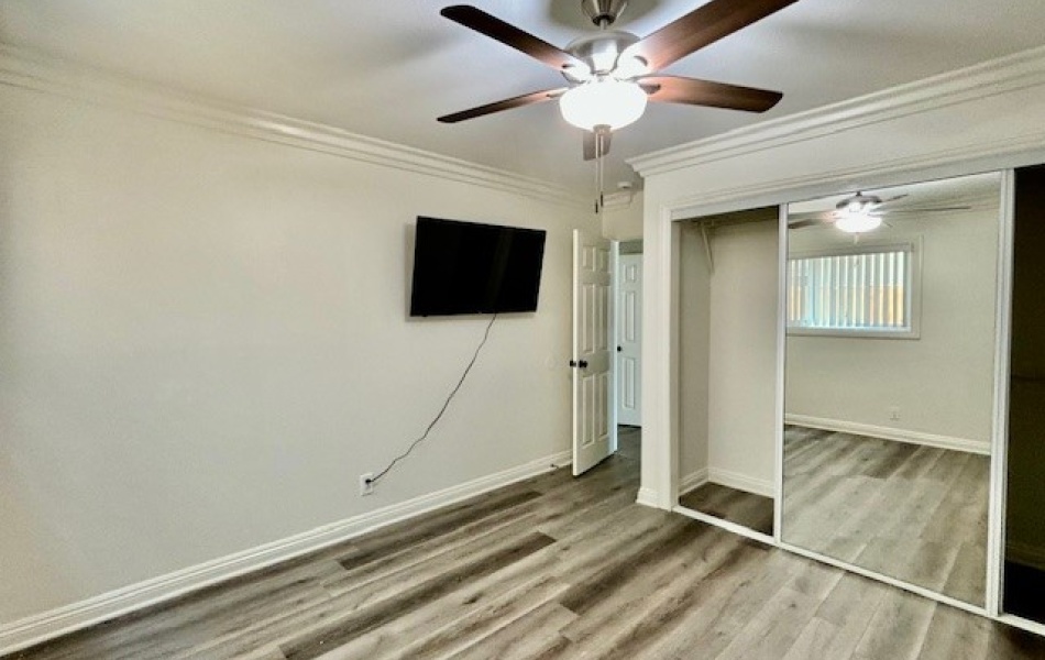 904 W. Balboa, Newport Beach, CA 92663, 4 Bedrooms Bedrooms, ,2 BathroomsBathrooms,Condominium,For Rent,W. Balboa,1137