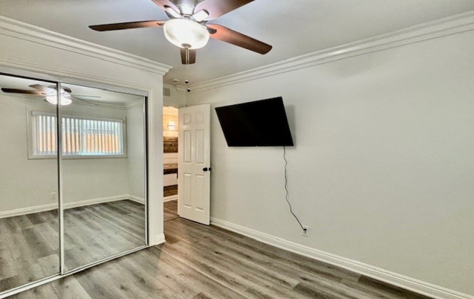 904 W. Balboa, Newport Beach, CA 92663, 4 Bedrooms Bedrooms, ,2 BathroomsBathrooms,Condominium,For Rent,W. Balboa,1137
