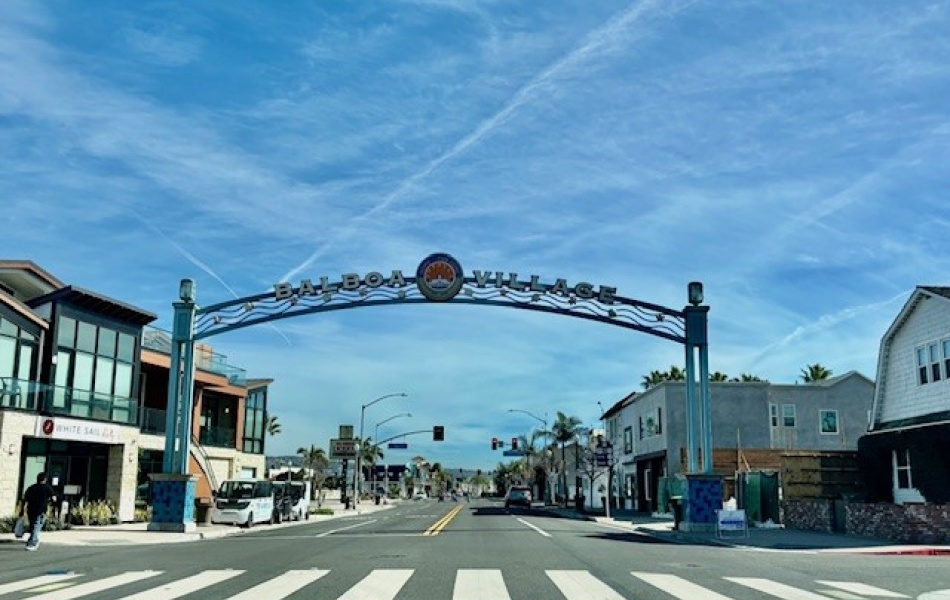 904 W. Balboa, Newport Beach, CA 92663, 4 Bedrooms Bedrooms, ,2 BathroomsBathrooms,Condominium,For Rent,W. Balboa,1137