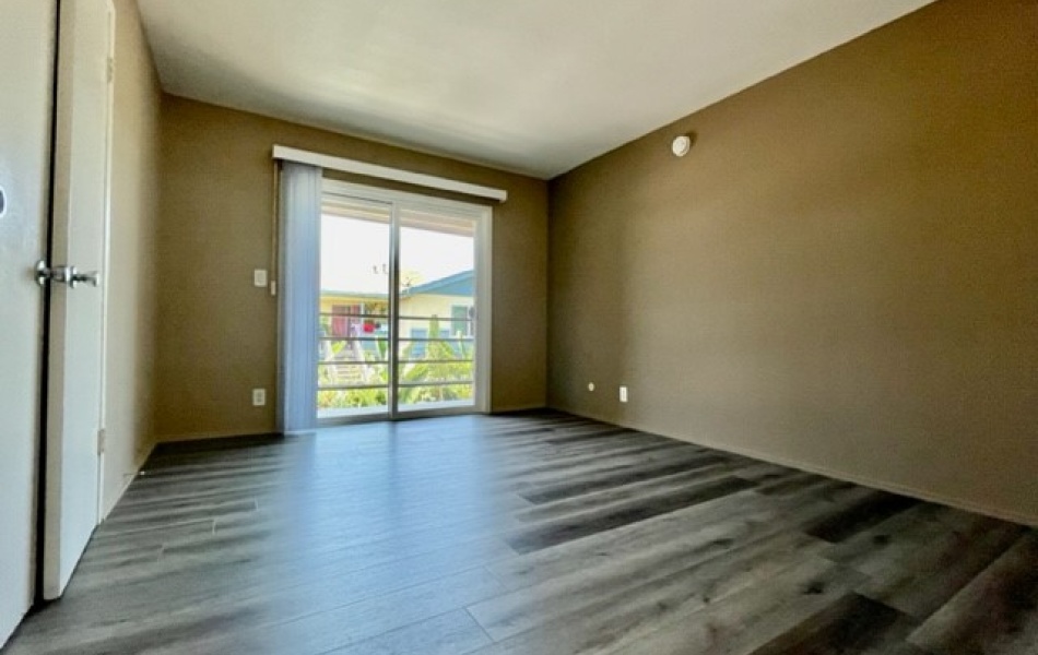 1009 Valencia, Costa Mesa, CA 92626, 3 Bedrooms Bedrooms, ,2 BathroomsBathrooms,Apartment,For Rent,Valencia,2,1011