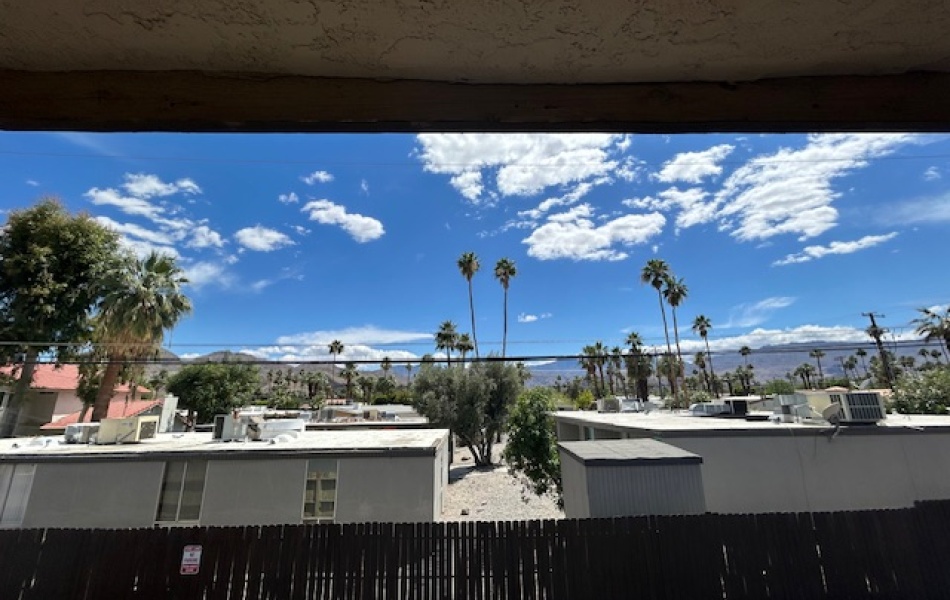 3 bedrooms 1.5 bathrooms, 74533 Sagebrush, Palm Desert, CA 92260