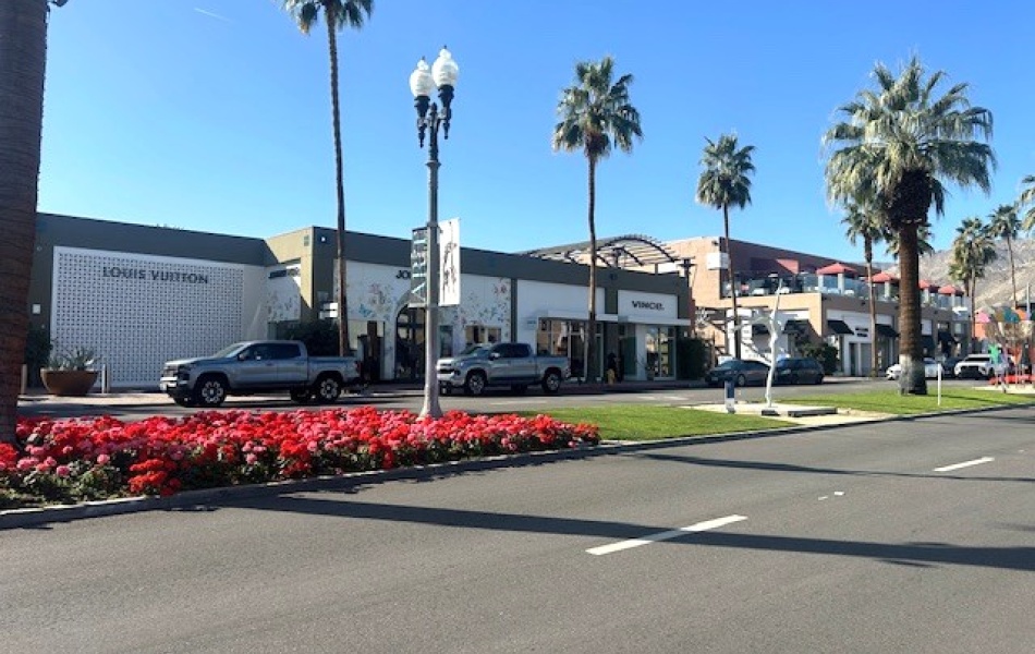 3 bedrooms 1.5 bathrooms, 74533 Sagebrush, Palm Desert, CA 92260