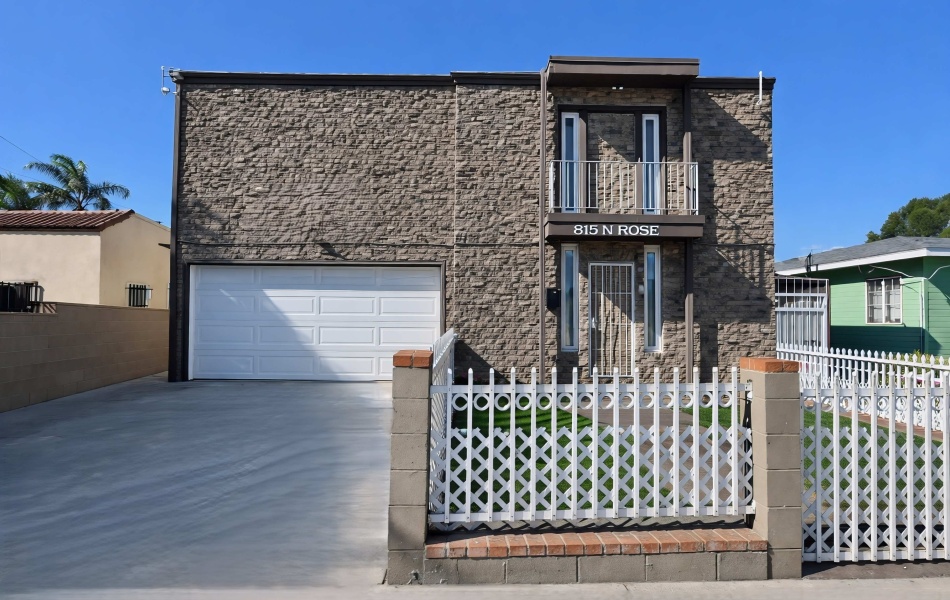 815 North Rose, Compton, CA 90221, 2 Bedrooms Bedrooms, ,1 BathroomBathrooms,Apartment,For Rent,North Rose,1150