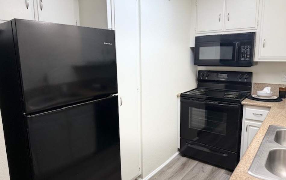 68460 Kings Road, Cathedral City, CA 92234, 2 Bedrooms Bedrooms, ,1 BathroomBathrooms,Apartment,For Rent,Kings Road,1155