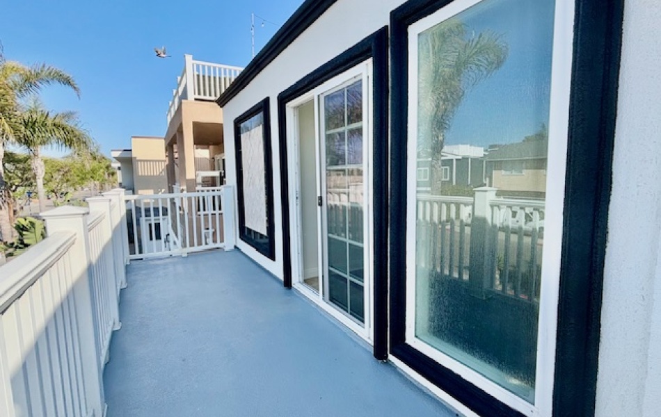 5015 River Avenue, Newport Beach, CA 92663, 4 Bedrooms Bedrooms, ,2.5 BathroomsBathrooms,Condominium,For Rent,River Avenue,1157