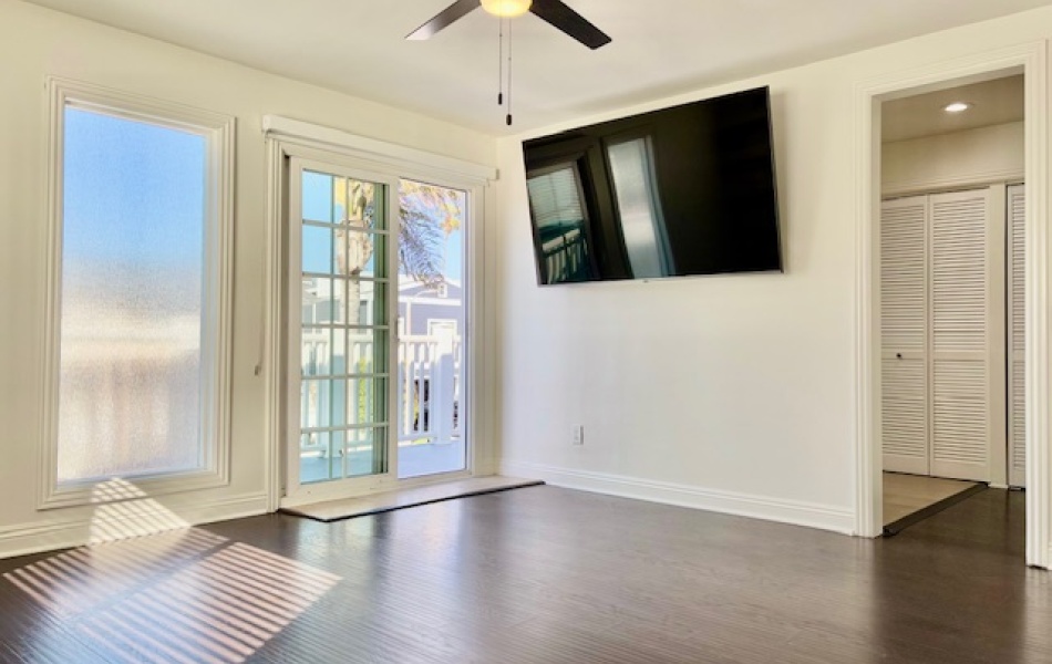 5015 River Avenue, Newport Beach, CA 92663, 4 Bedrooms Bedrooms, ,2.5 BathroomsBathrooms,Condominium,For Rent,River Avenue,1157