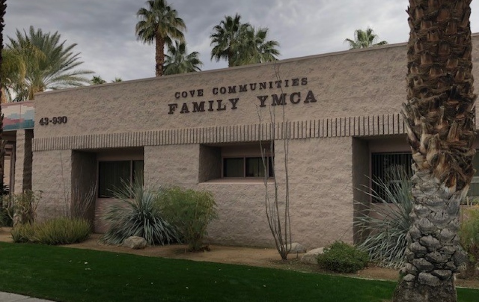 2 bedrooms 1.5 bathrooms, 74443 Driftwood Dr., Palm Desert