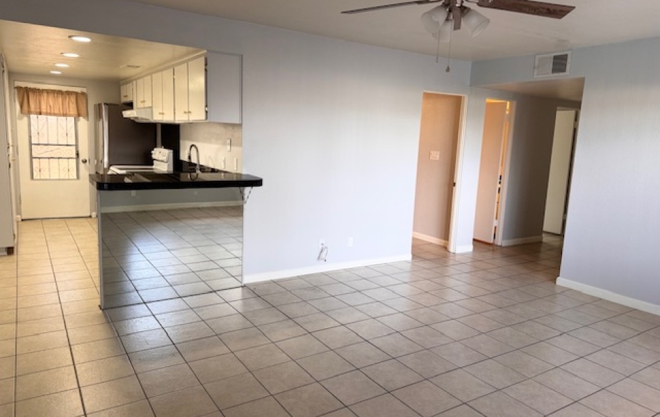 2 bedrooms 1.5 bathrooms, 74443 Driftwood Dr., Palm Desert