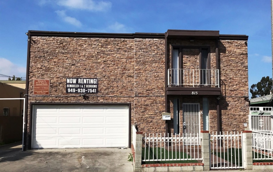 815 North Rose, Compton, CA 90221, 3 Bedrooms Bedrooms, ,2 BathroomsBathrooms,Apartment,For Rent,North Rose,1168