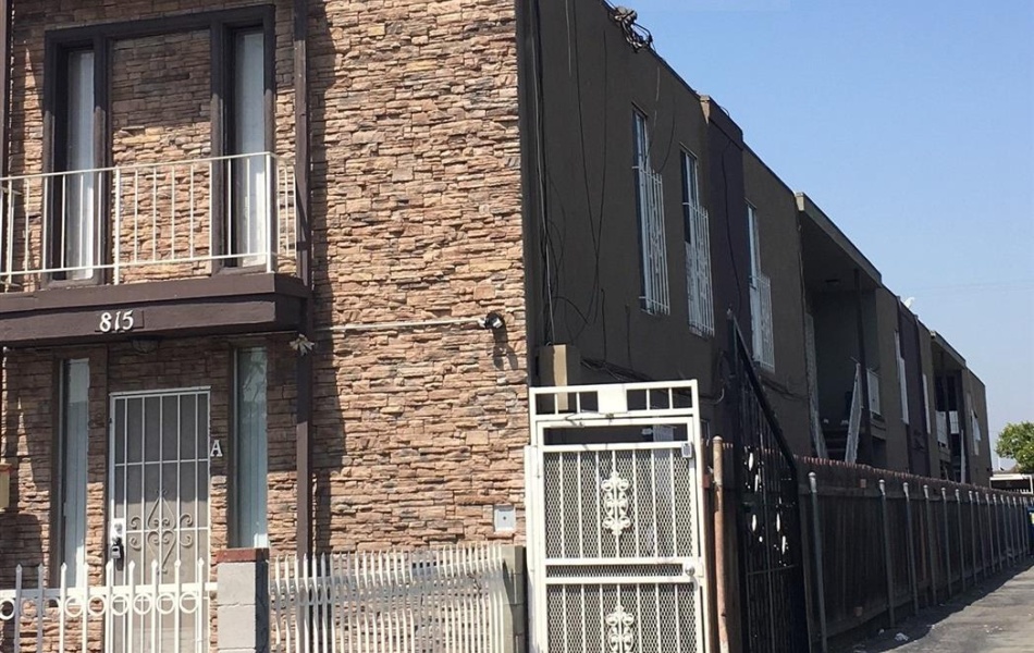 815 North Rose, Compton, CA 90221, 3 Bedrooms Bedrooms, ,2 BathroomsBathrooms,Apartment,For Rent,North Rose,1168
