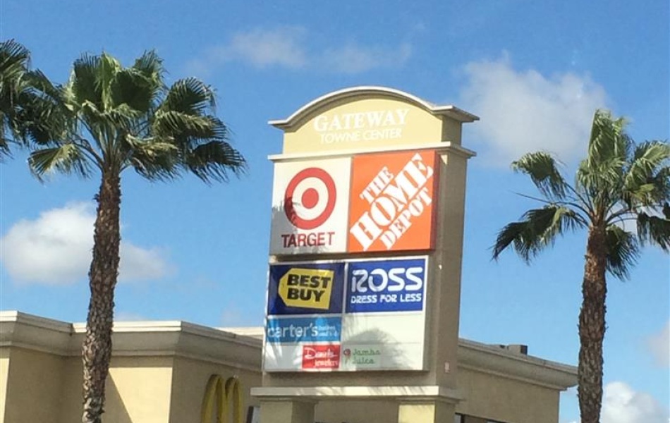 815 North Rose, Compton, CA 90221, 3 Bedrooms Bedrooms, ,2 BathroomsBathrooms,Apartment,For Rent,North Rose,1168