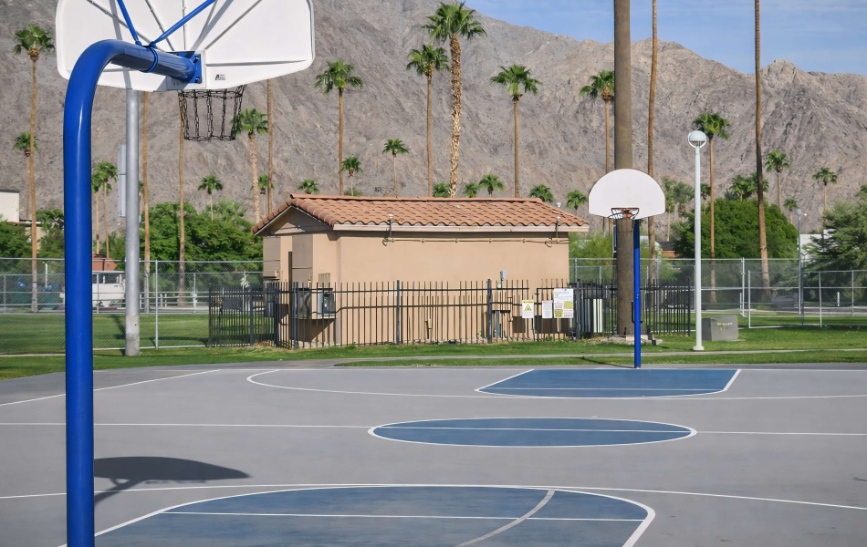 51049 Eisenhower, La Quinta, CA 92253, 2 Bedrooms Bedrooms, ,2 BathroomsBathrooms,Townhouse,For Rent,Eisenhower,1175