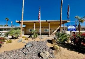 685 Vista Chino, Palm Springs, CA 92262, 3 Bedrooms Bedrooms, ,2 BathroomsBathrooms,Apartment,For Rent,Vista Chino,1177
