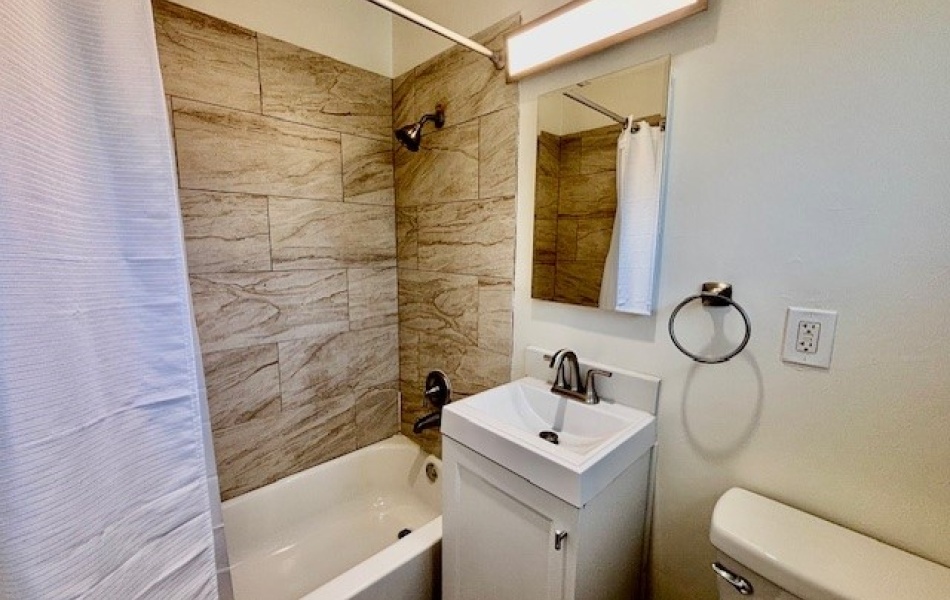 1826 Sallie, Anaheim, CA 92804, 1 Bedroom Bedrooms, ,1 BathroomBathrooms,Apartment,For Rent,Sallie,1179