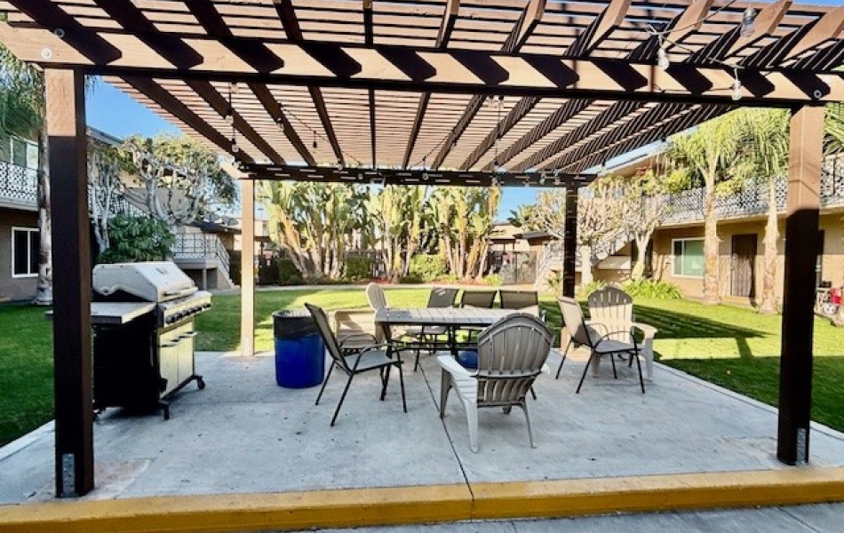 1826 Sallie, Anaheim, CA 92804, 1 Bedroom Bedrooms, ,1 BathroomBathrooms,Apartment,For Rent,Sallie,1179