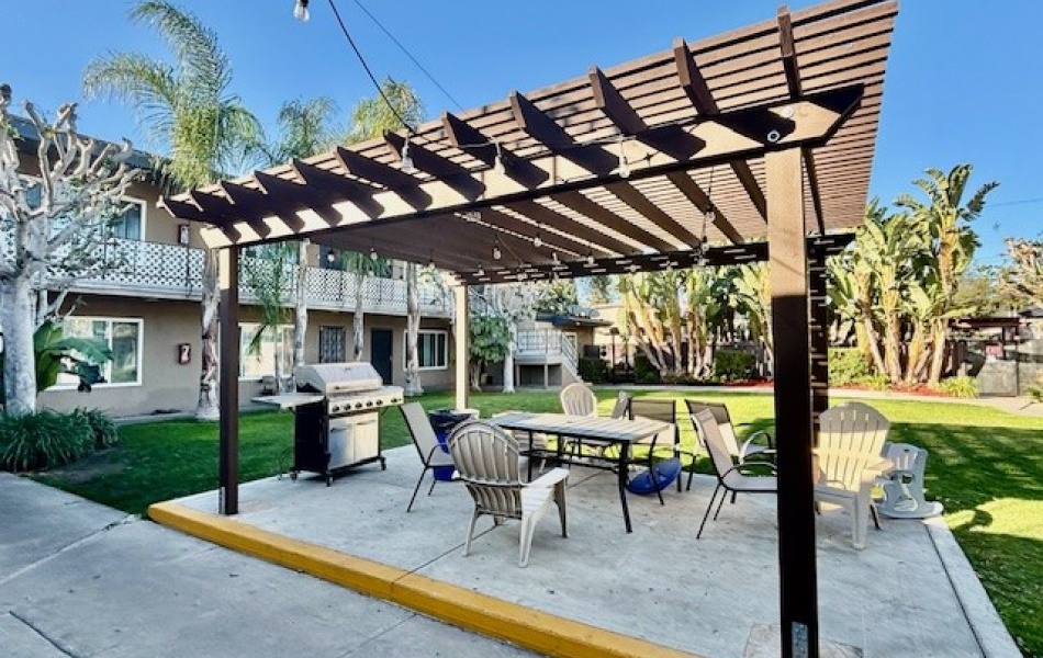 1826 Sallie, Anaheim, CA 92804, 1 Bedroom Bedrooms, ,1 BathroomBathrooms,Apartment,For Rent,Sallie,1179