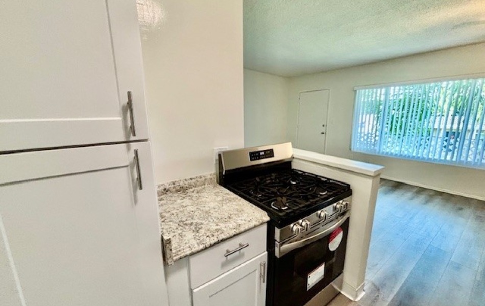 1826 Sallie, Anaheim, CA 92804, 1 Bedroom Bedrooms, ,1 BathroomBathrooms,Apartment,For Rent,Sallie,1179