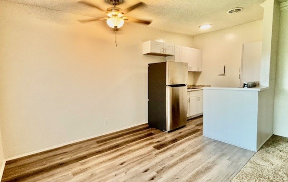 1826 Sallie, Anaheim, CA 92804, 1 Bedroom Bedrooms, ,1 BathroomBathrooms,Apartment,For Rent,Sallie,1179