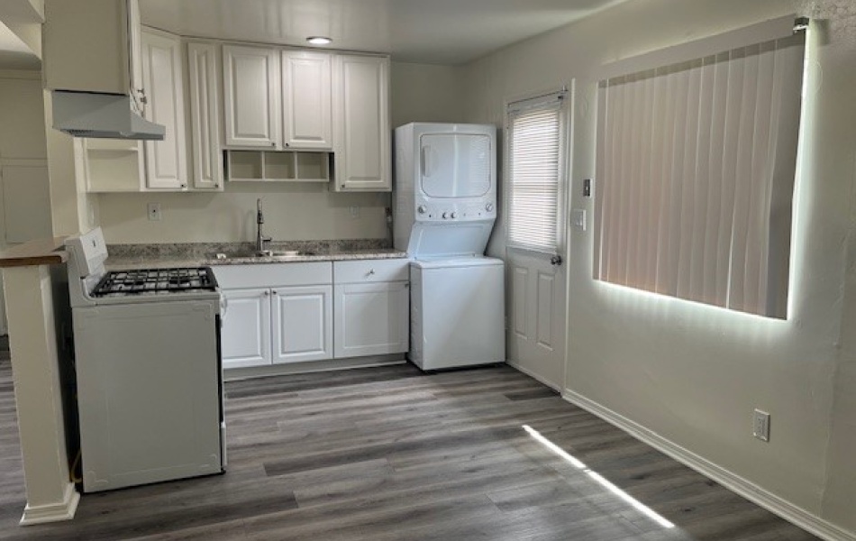 45421 Sunset Lane, Palm Desert, CA 92260, 2 Bedrooms Bedrooms, ,1 BathroomBathrooms,Apartment,For Rent,Sunset Lane,1181