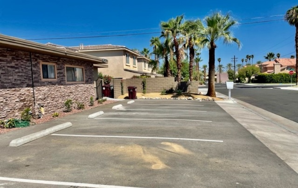 45421 Sunset Lane, Palm Desert, CA 92260, 2 Bedrooms Bedrooms, ,1 BathroomBathrooms,Apartment,For Rent,Sunset Lane,1181