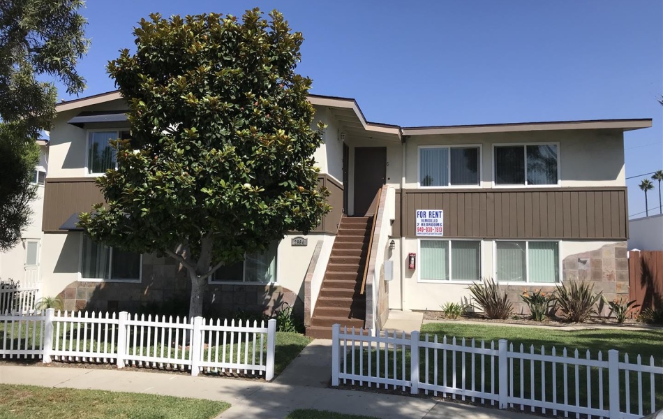 2964 Peppertree Lane, Costa Mesa, CA 92626, 2 Bedrooms Bedrooms, ,1 BathroomBathrooms,Apartment,For Rent,Peppertree Lane,1015