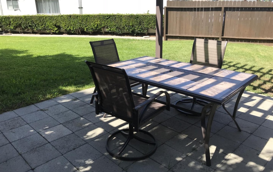 2964 Peppertree Lane, Costa Mesa, CA 92626, 2 Bedrooms Bedrooms, ,1 BathroomBathrooms,Apartment,For Rent,Peppertree Lane,1015